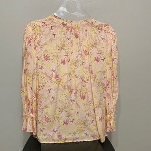 Cato long sleeve Blouse size Large ruffled cuff soft pink flowers